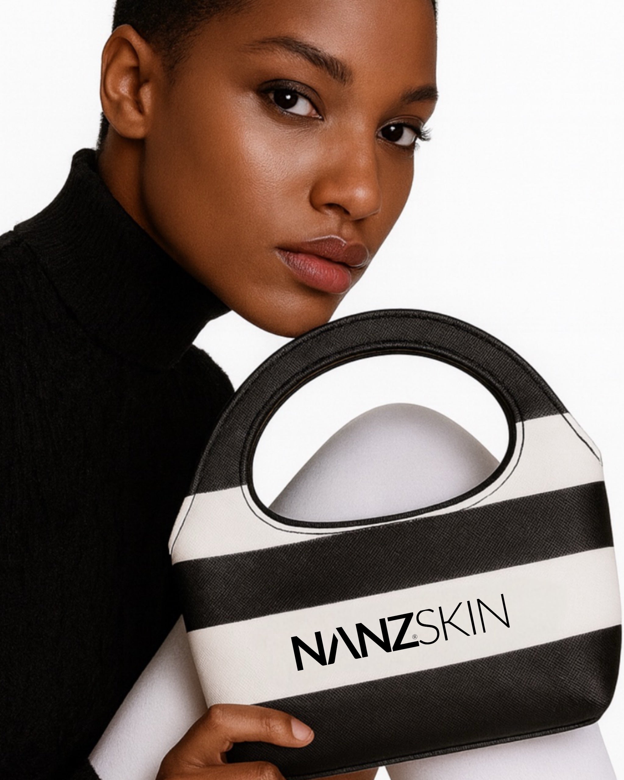 THE NANZSKIN RIVIERA POUCH